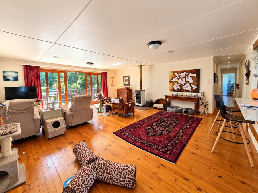 6 Bedroom Property for Sale in Wilderness Central Western Cape